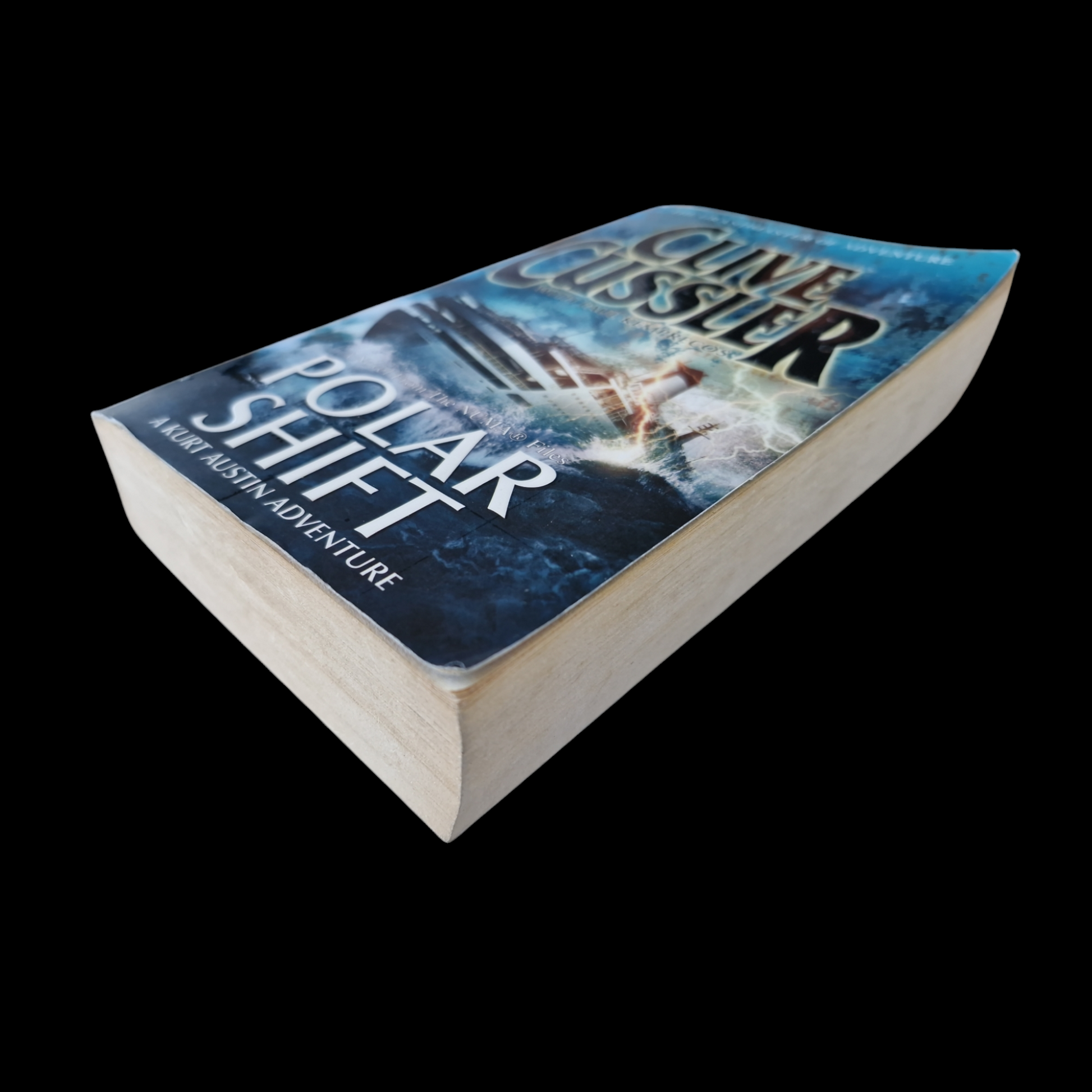Clive Cussler- Polar Shift image 4