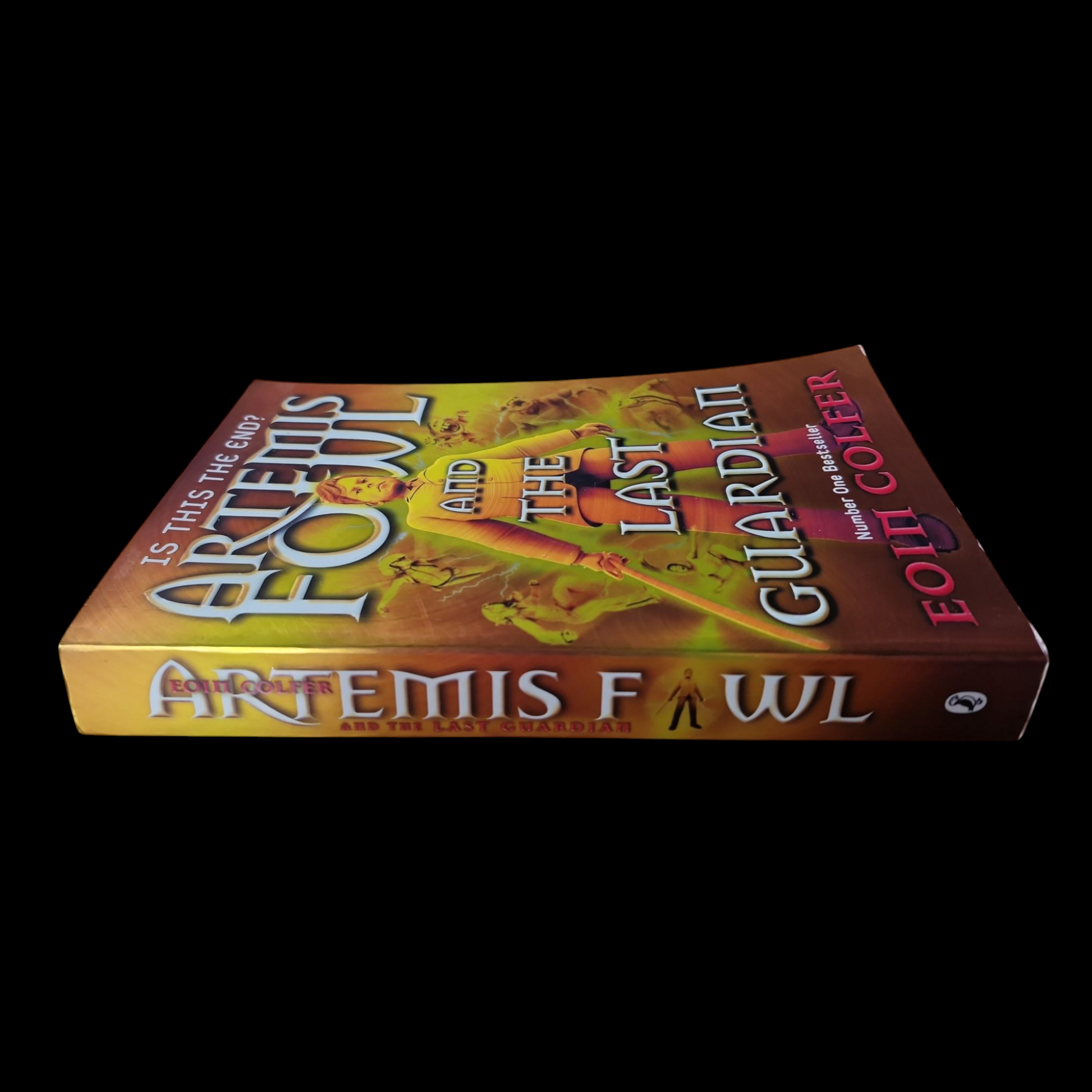 Eoin Colfer- Artemis Fowl And The Last Guardian image 3