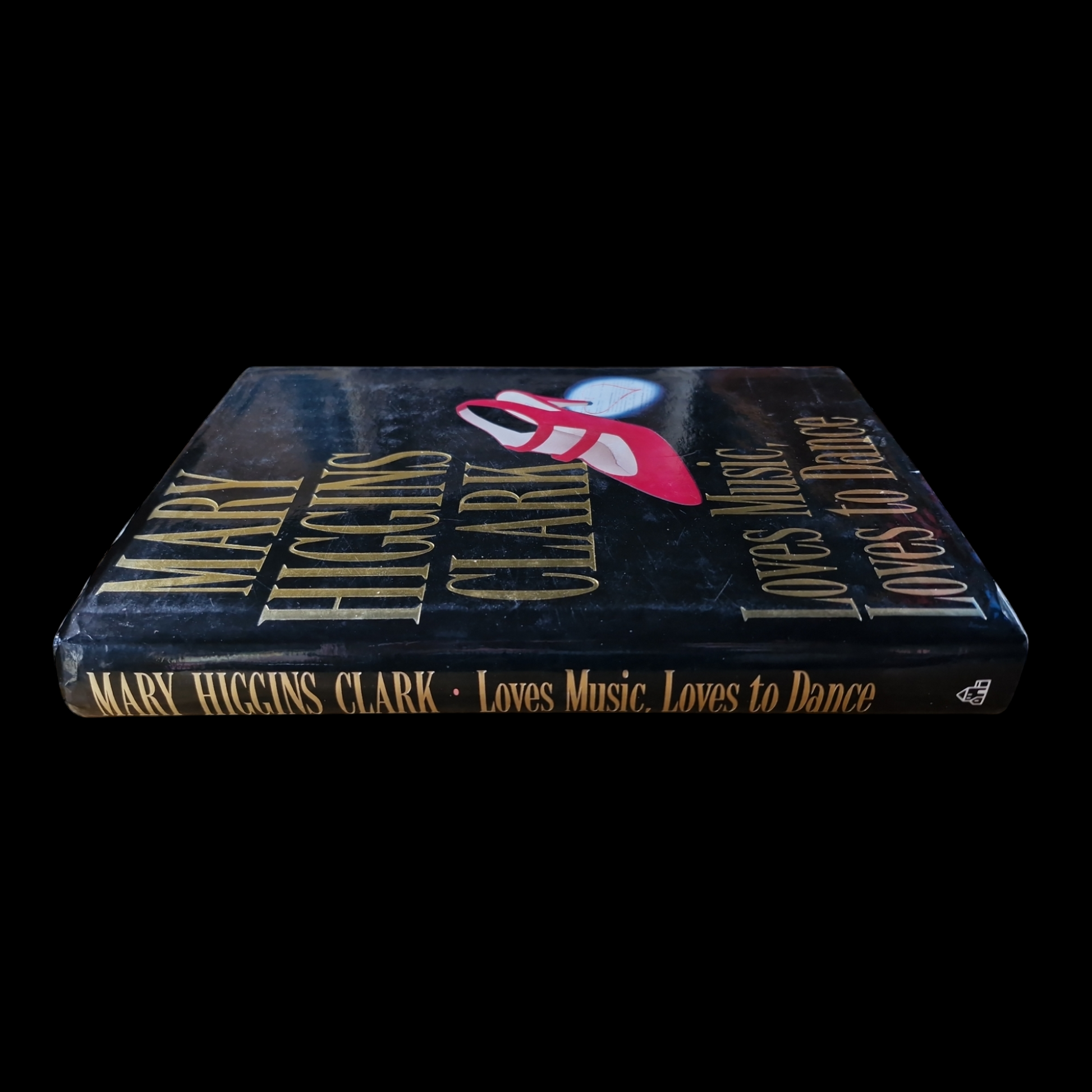 Mary Higgins Clark- Love Music, Loves To Dance image 4