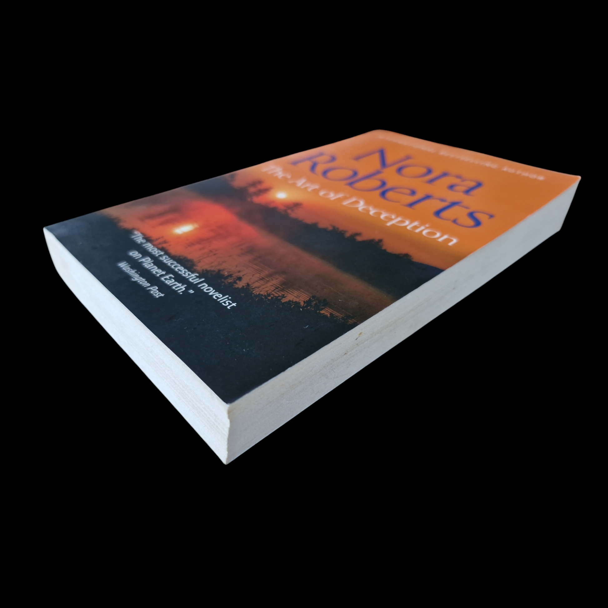 Nora Roberts- The Art Of Deception  image 4