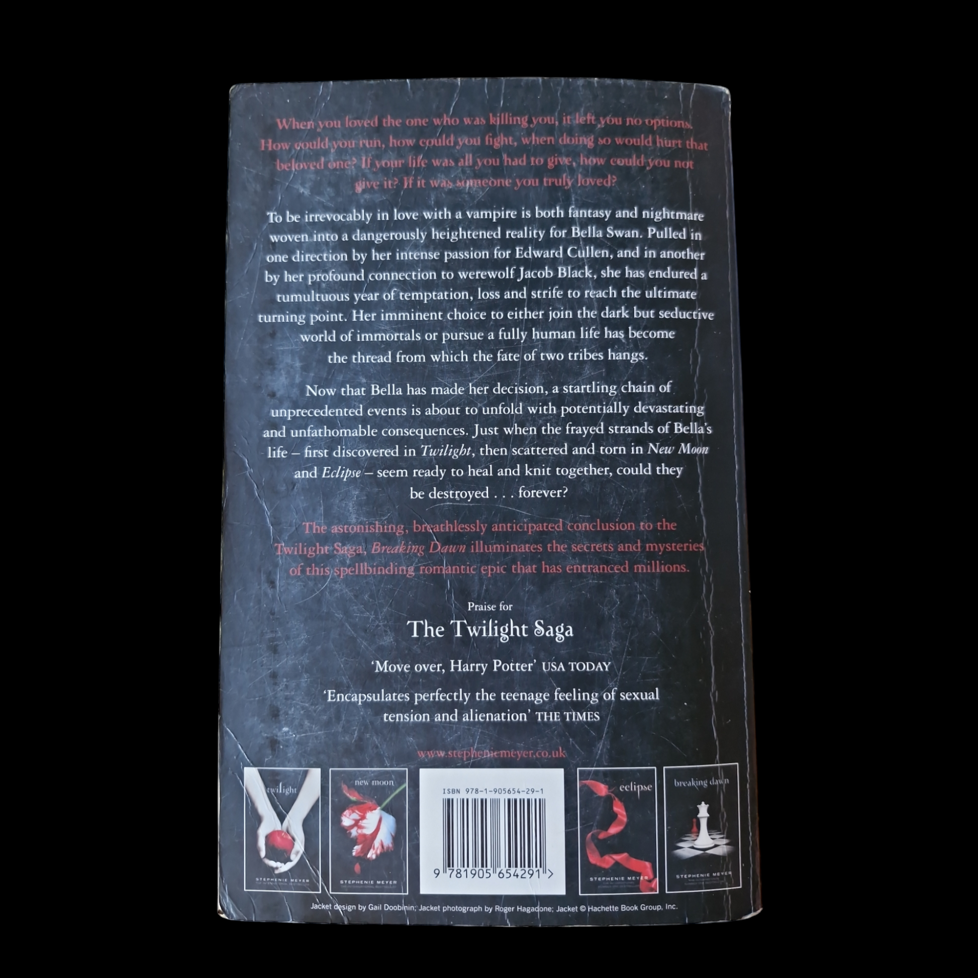 Stephanie Meyer- Breaking Dawn image 2