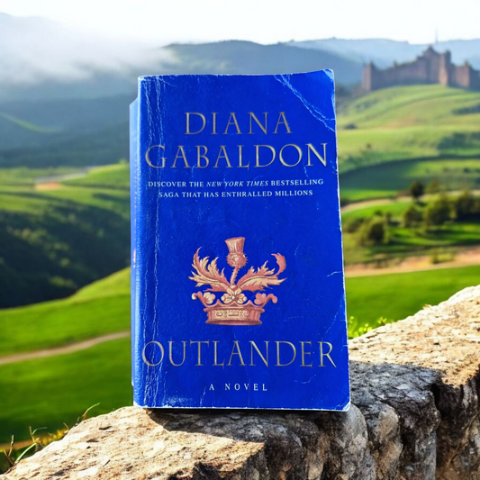 Diana Gabaldon- Outlander image 0