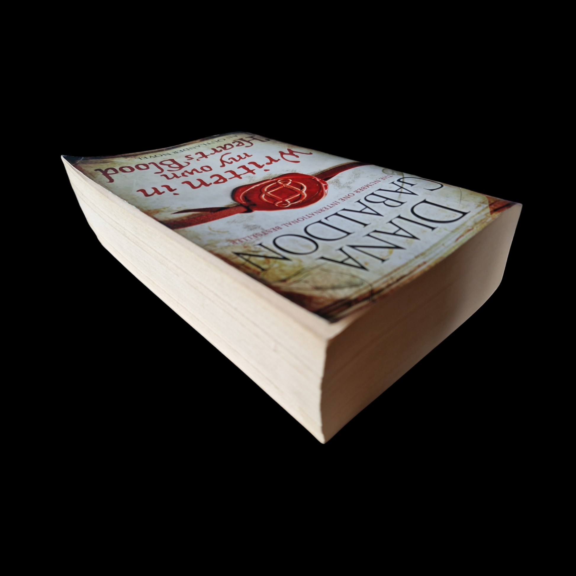 Diana Gabaldon- Written In My Own Hearts Blood image 5