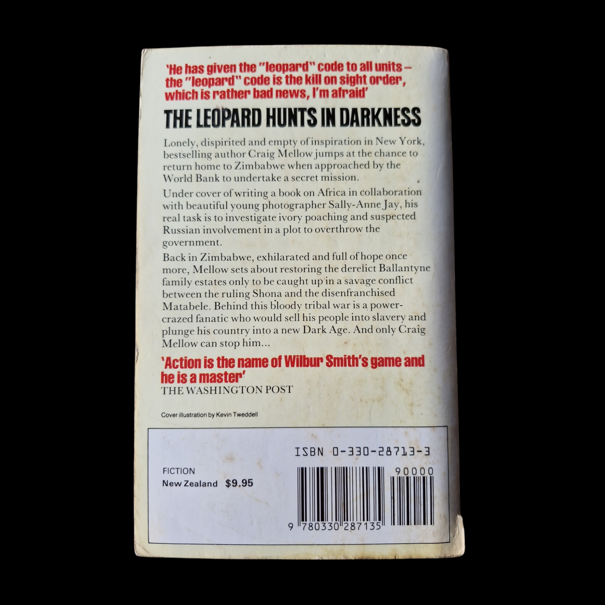 Wilbur Smith- The Leopard Hunts In Darkness  image 2