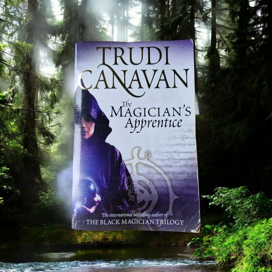 Trudi Canavan- The Magician's Apprentice image 0