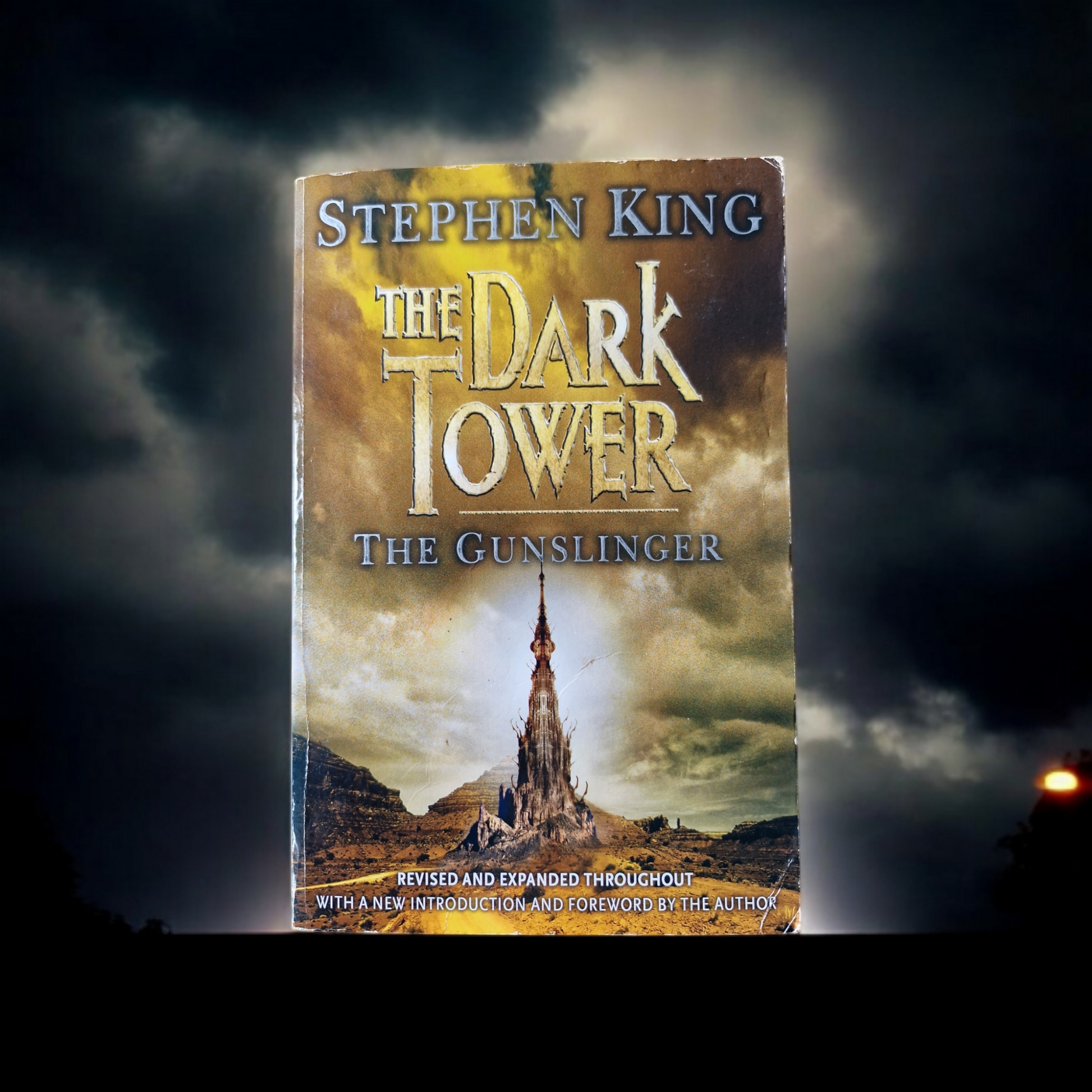 Stephen King- The Dark Tower - The Gunslinger image 0