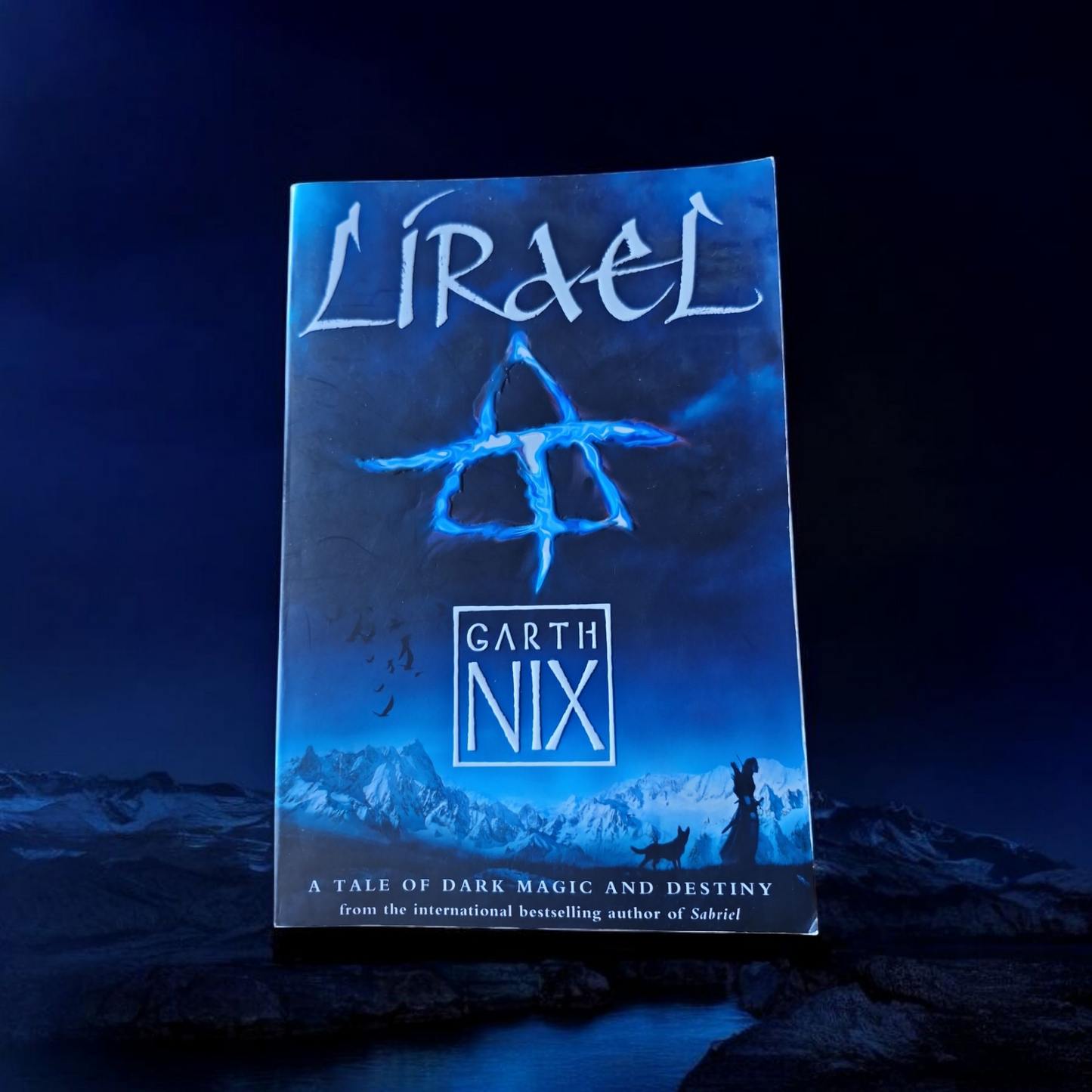 Garth Nix- Lirael image 0