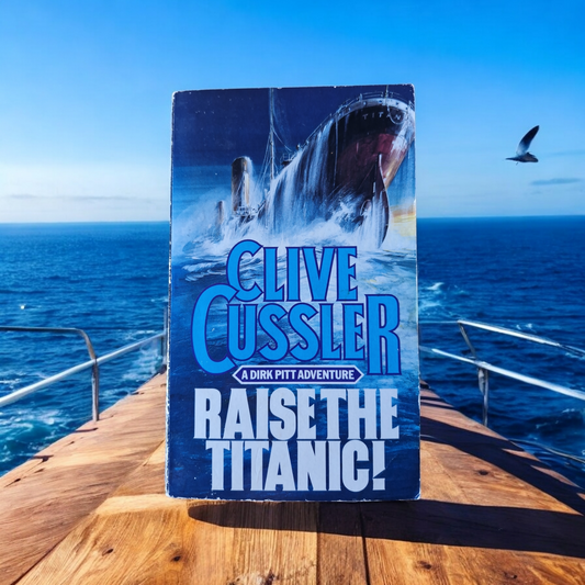 Clive Cussler- Raise The Titanic! image 0