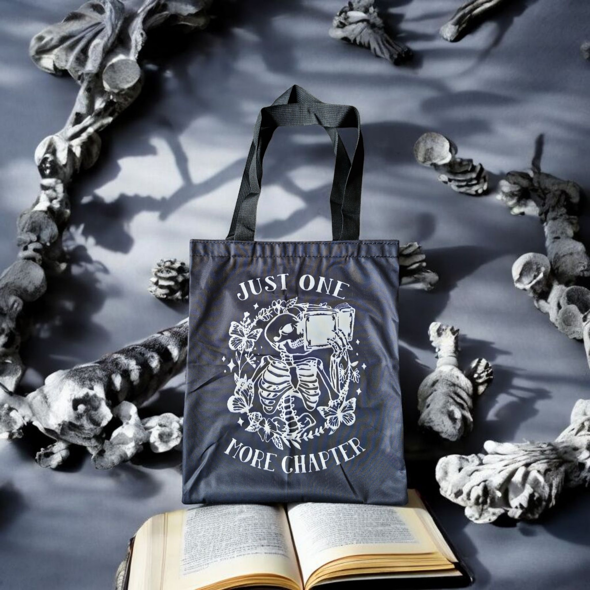 Just One More Chapter Bag image 0