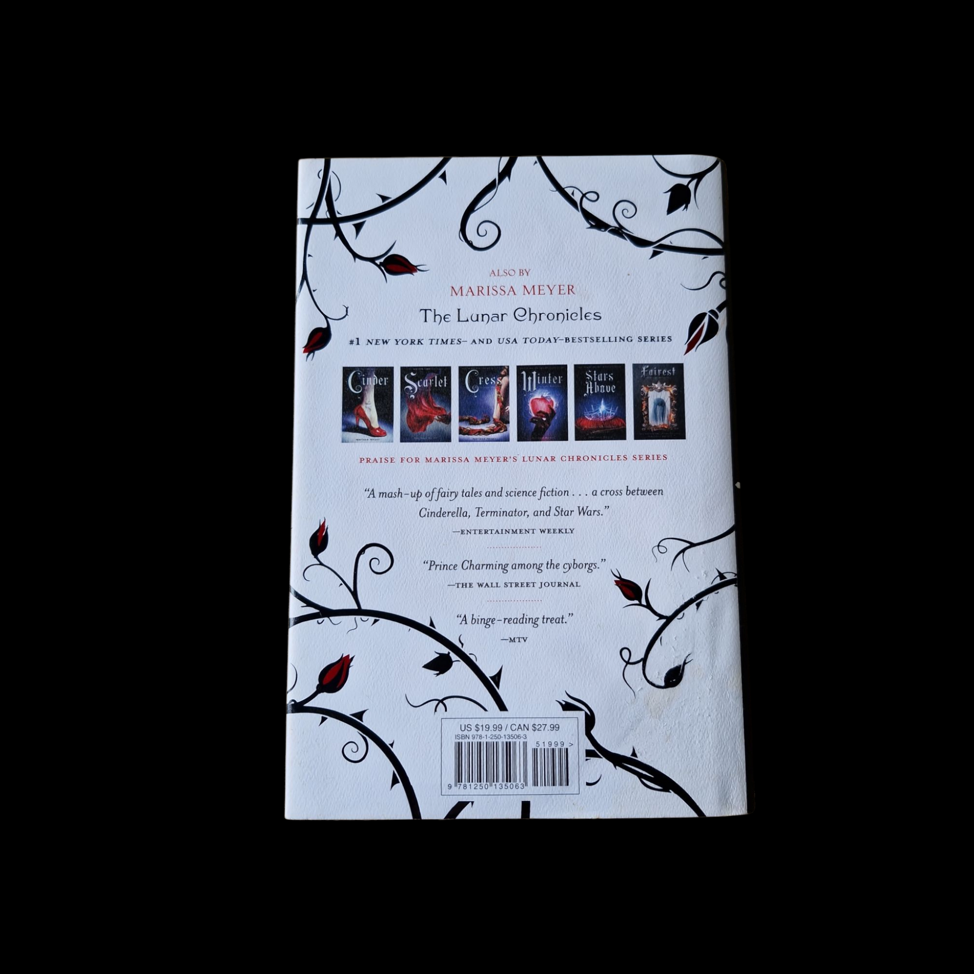 Marissa Meyer- Heartless- The Lunar Chronicles image 4