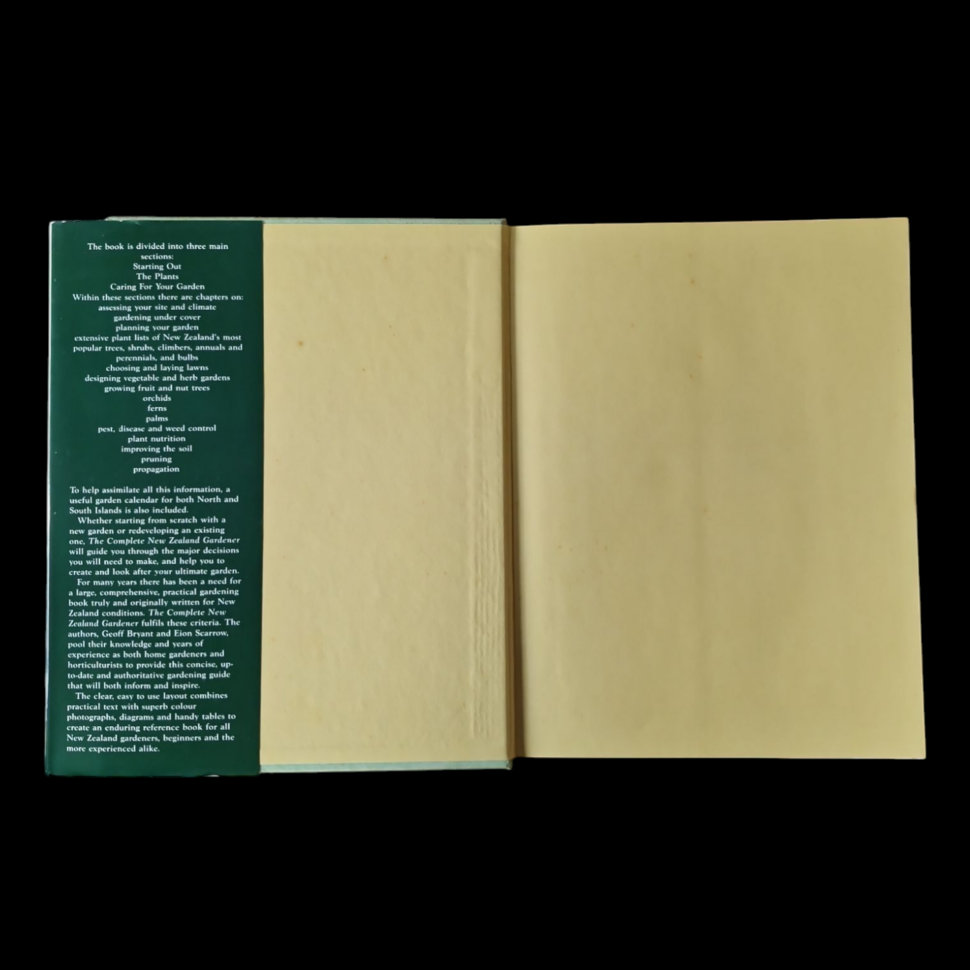 Geoff Bryant & Eion Scarrow- The Complete New Zealand Gardener image 3