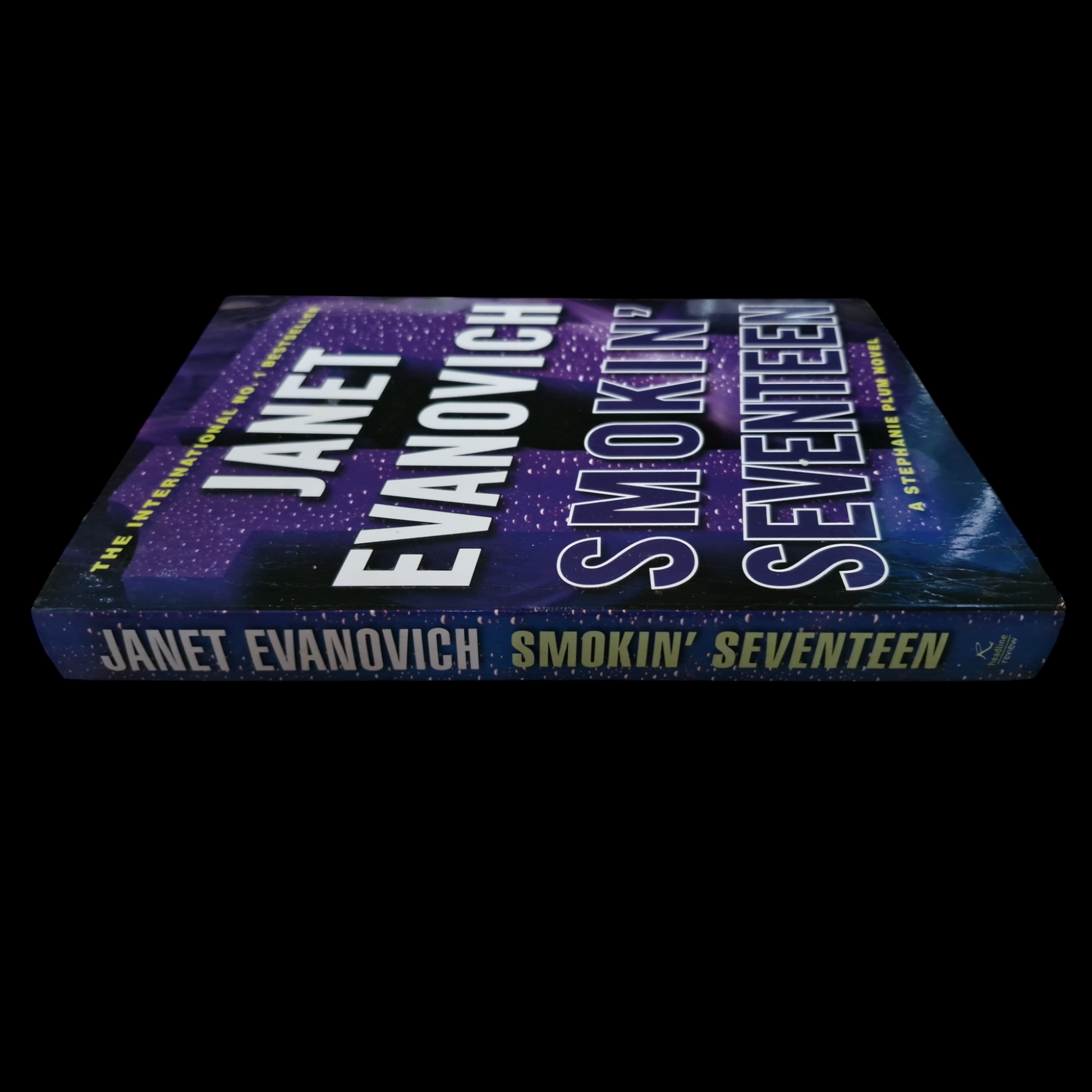 Janet Evanovich- Smokin' Seventeen image 3