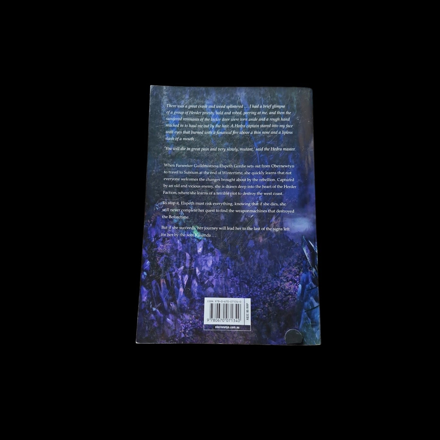 Isabelle Carmody- The Stone Key