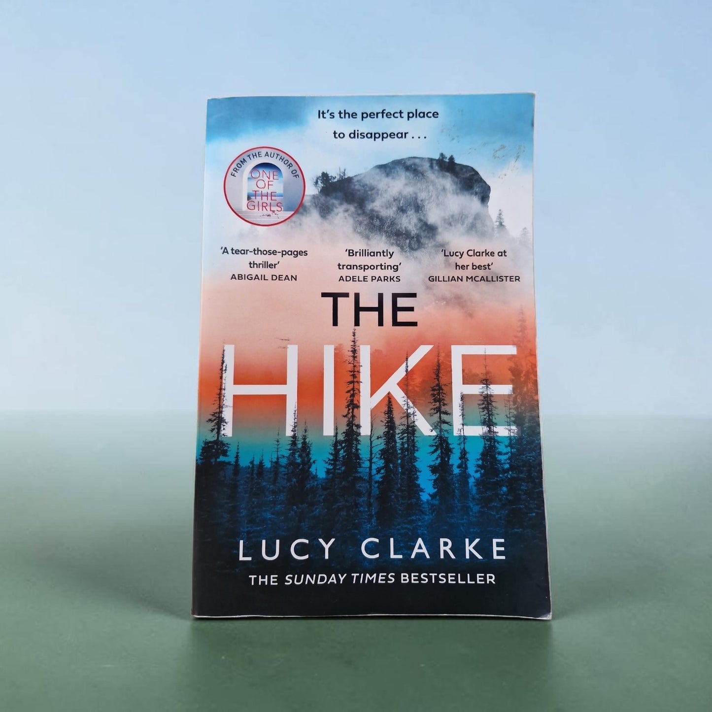 Lucy Clarke- The Hike